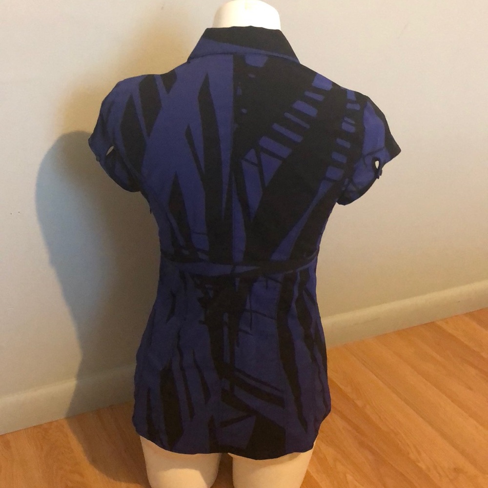 Express Shirt - Picture 4 of 8